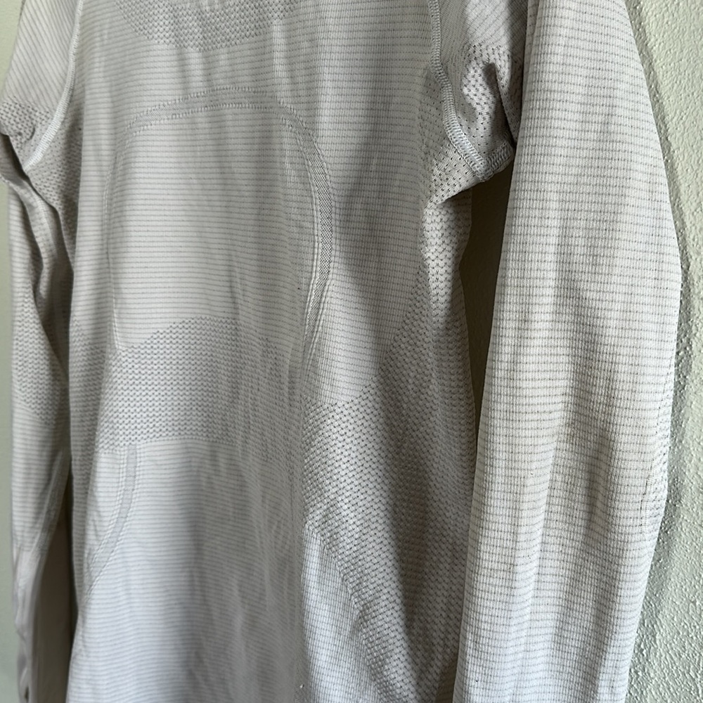 Swiftly Tech Long Sleeve - image 4